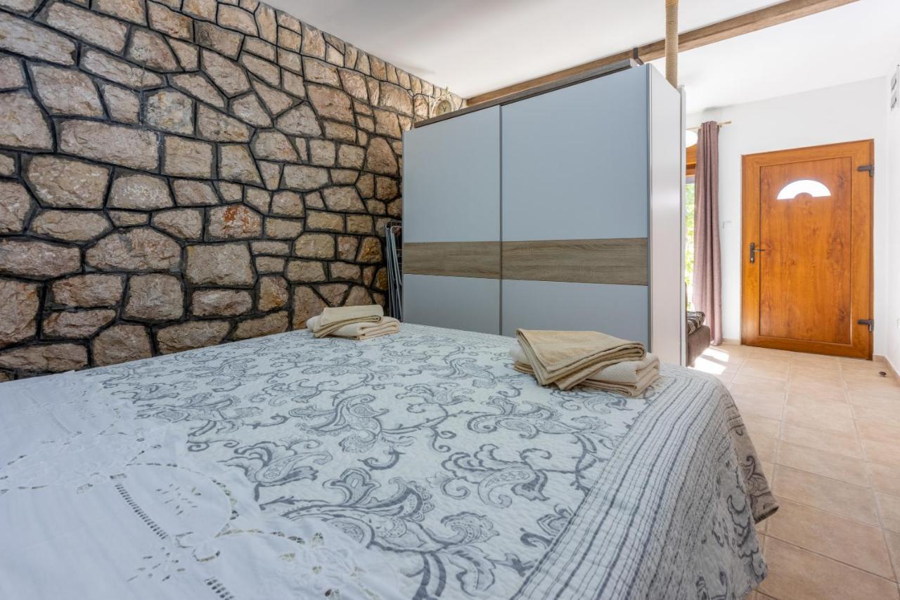 Apartmani Anita Dramalj Esterno foto